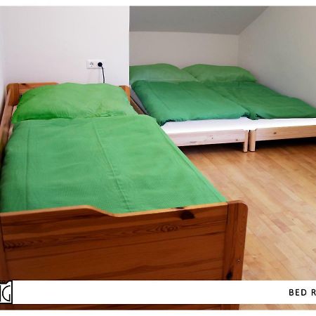 קלגנפורט Aco Living - A Cheap Overnight מראה חיצוני תמונה
